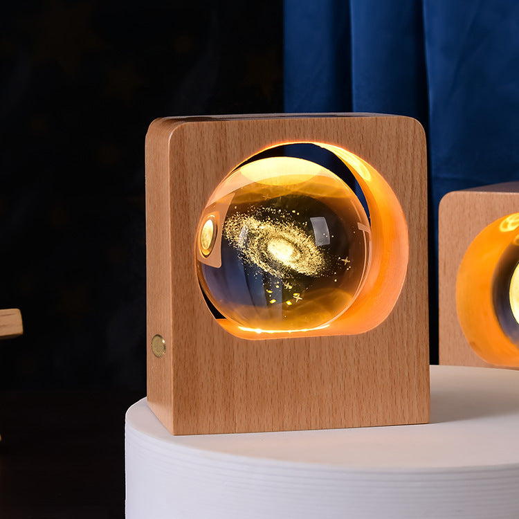 Boule de cristal de hêtre Lumière de nuit Gravure laser 3D Elk Méduses LED Nightlightlights USB Lampe à gradation pour chambre à coucher Décoration Cadeaux Décor de la maison